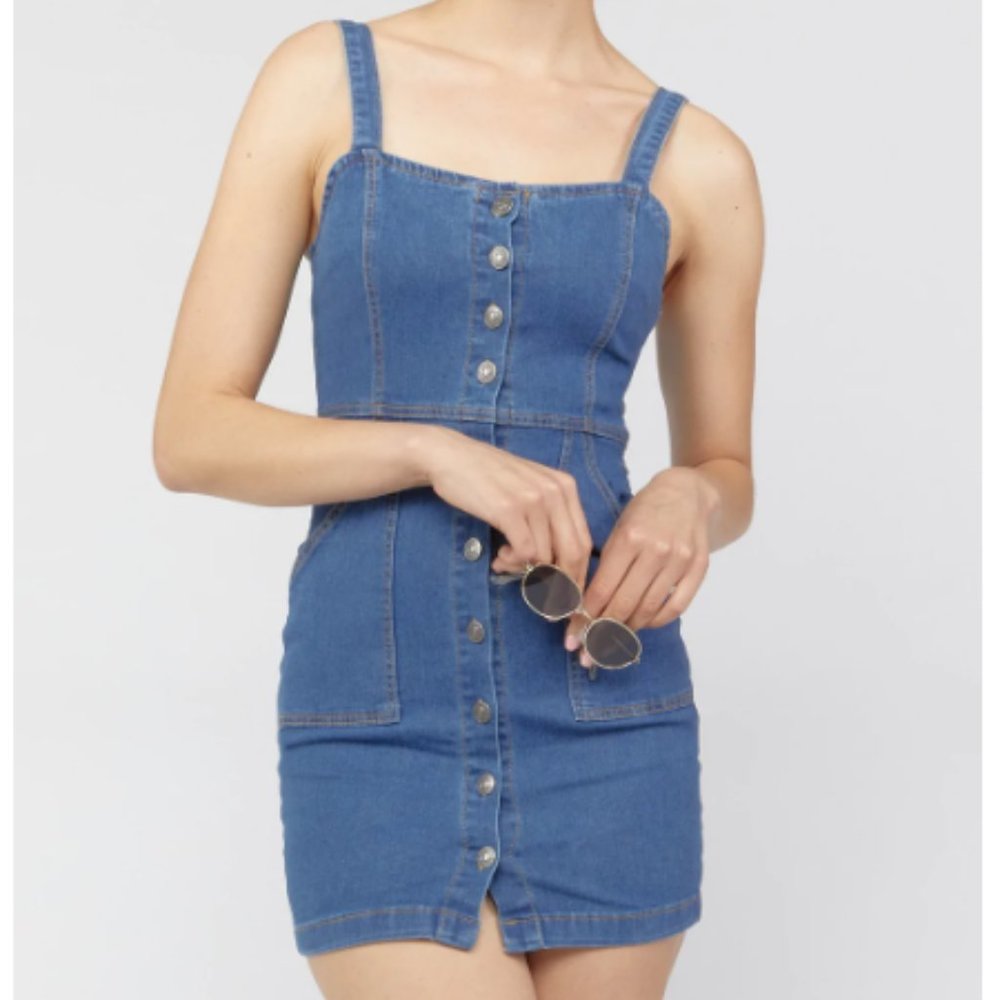 NWT Button Front Denim Dress Size Small